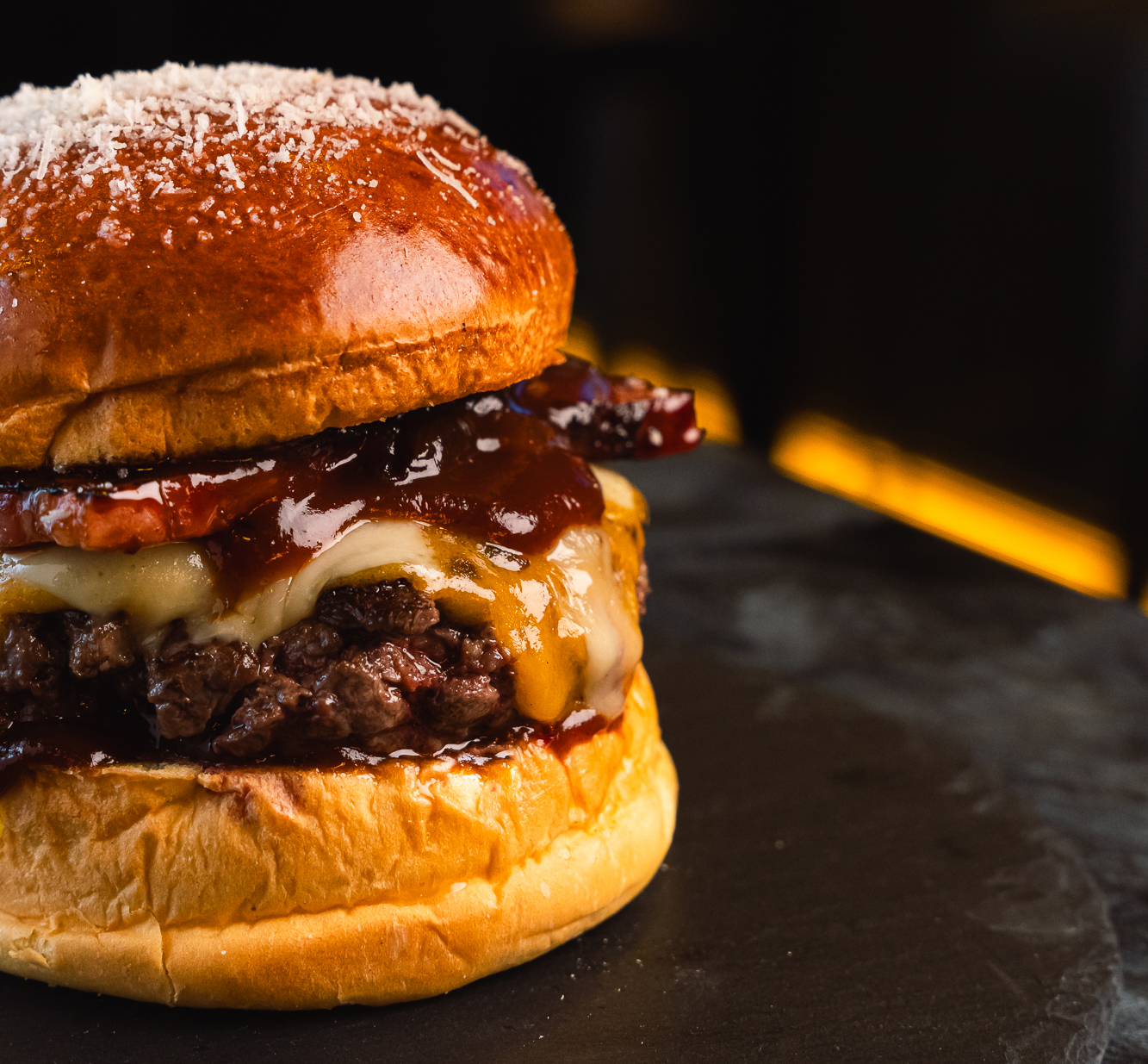 Hidens_Burger_Cheese_2